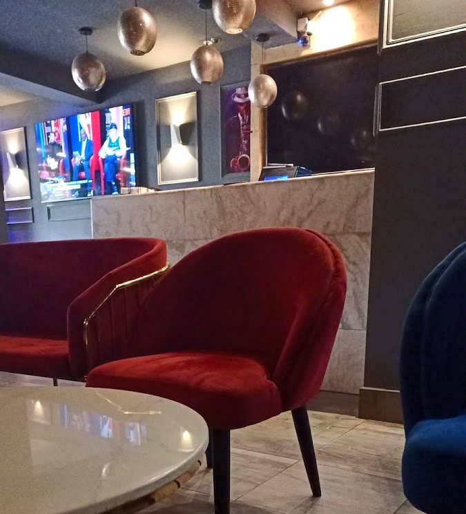 Lounge bar de la Villa Magnum